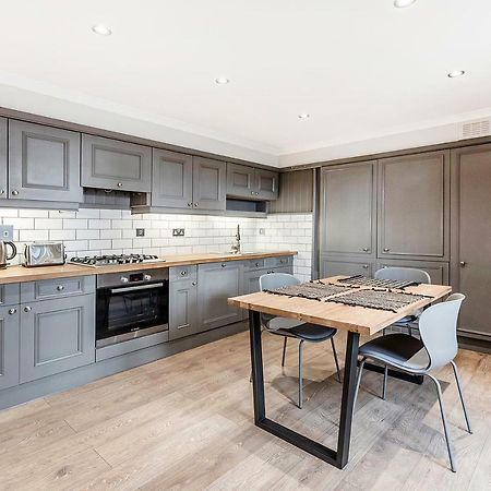 לונדון Stylish 2 Bedroom Flat In Knightsbridge מראה חיצוני תמונה